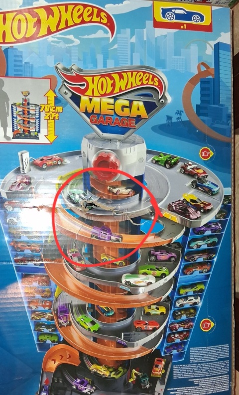 Hot Wheels City zakręcony Mega Garaż zestaw parking i auto zabawka 4+ POWYSTAWOWY