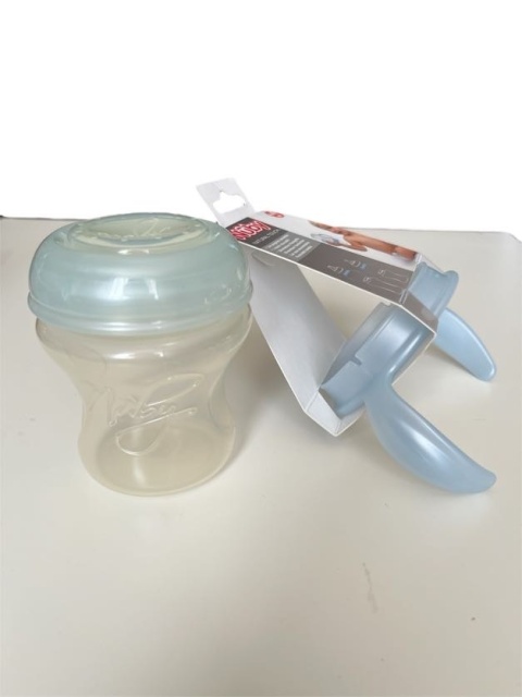 Butelka do karmienia dziecka Nuby 150 ml 2 szt+Uchwyt GRATIS
