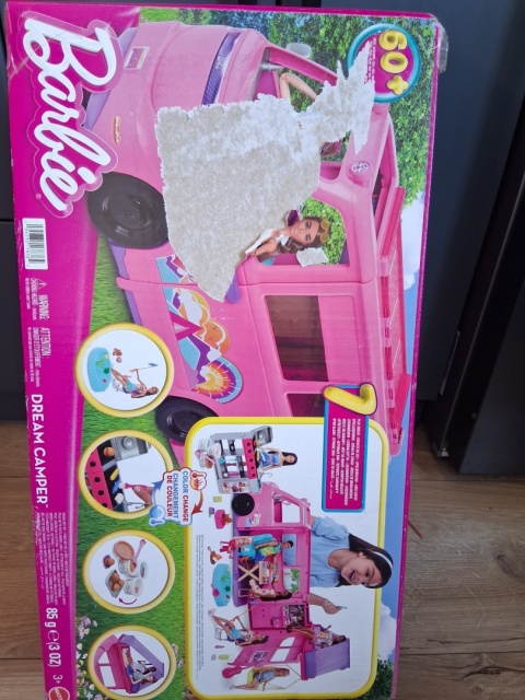 LALKA BARBIE KAMPER MARZEŃ DREAM CAMPER auto dla lalek Barbie + akcesoria POWYSTAWOWY