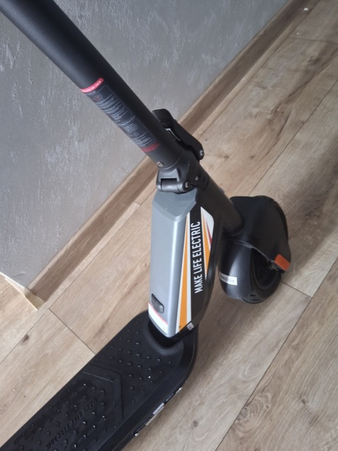 Hulajnoga Elektryczna NIU KQI1 PRO 250W 20km/h 25km Światła Składana IP54 Po zwrocie