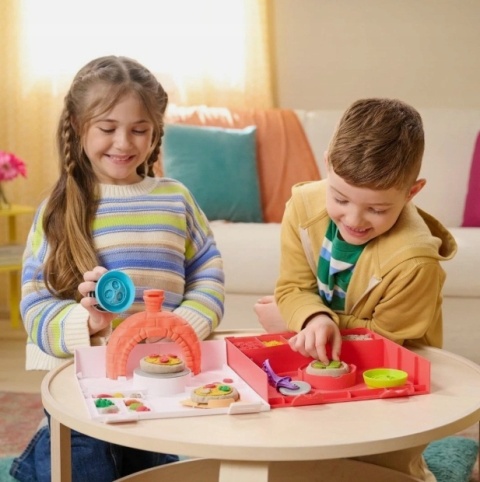 Piasek Kinetyczny Zestaw do pizzy z akcesoriami Making Pizza Kinetic Sand NOWY