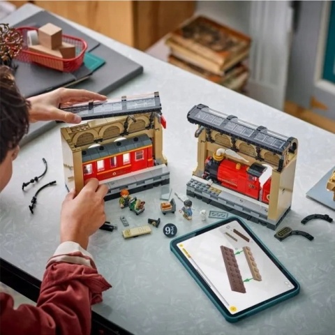 LEGO Harry Potter 76450 Stoper do książek: Pociąg ekspresowy do Hogwartu