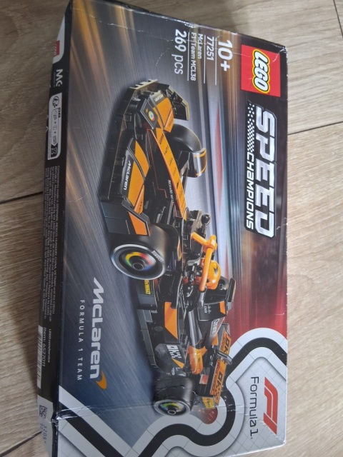 LEGO Speed Champions Bolid F1 McLaren Team MCL38 77251 POWYSTAWOWY